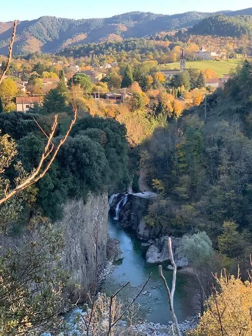 Villa La Source & Spa Pont-de-Labeaume