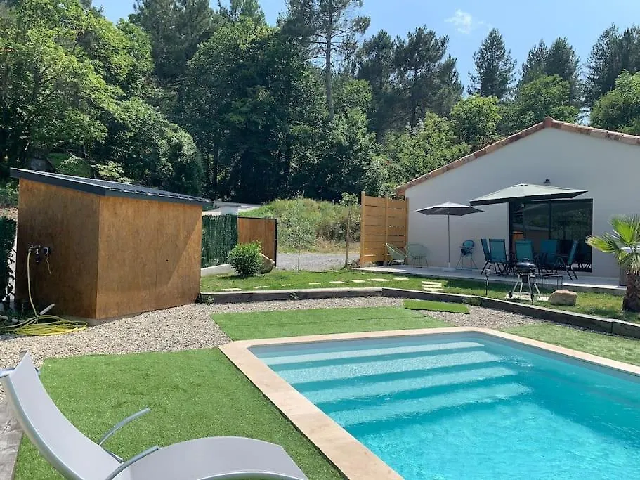 Villa La Source & Spa Pont-de-Labeaume